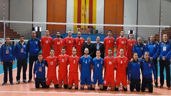 الفريق الاول للكرة