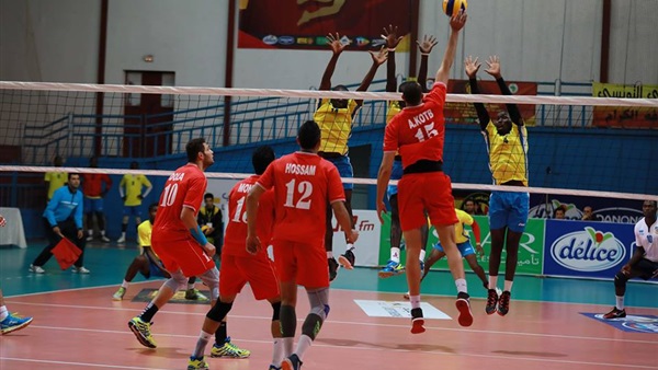 الفريق الاول للكرة