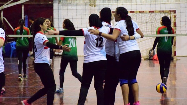 الفريق الاول لسيدات