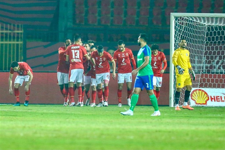 شاهد.. الأهلي والمقاصة